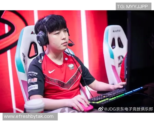 电竞比分深度解析JDG战队在CSGO中的节奏掌控与战术布局实时数据